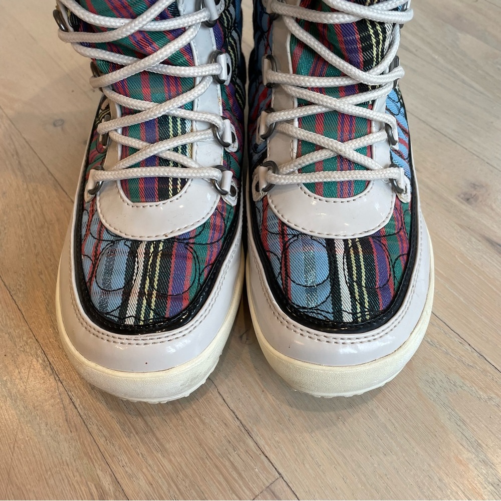 COACH Snow Boots | Peggey Multicolor Lace Up | Shearling Lined | 7 - Picture 10 of 14